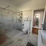 Casa Amar *